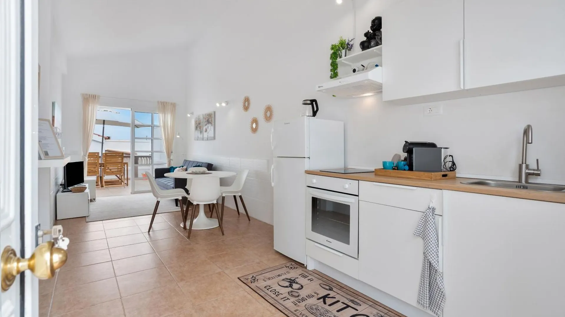 カレタ・デ・フステCalida Vivienda Accesibleアパートメント アパート カレタ・デ・フステ